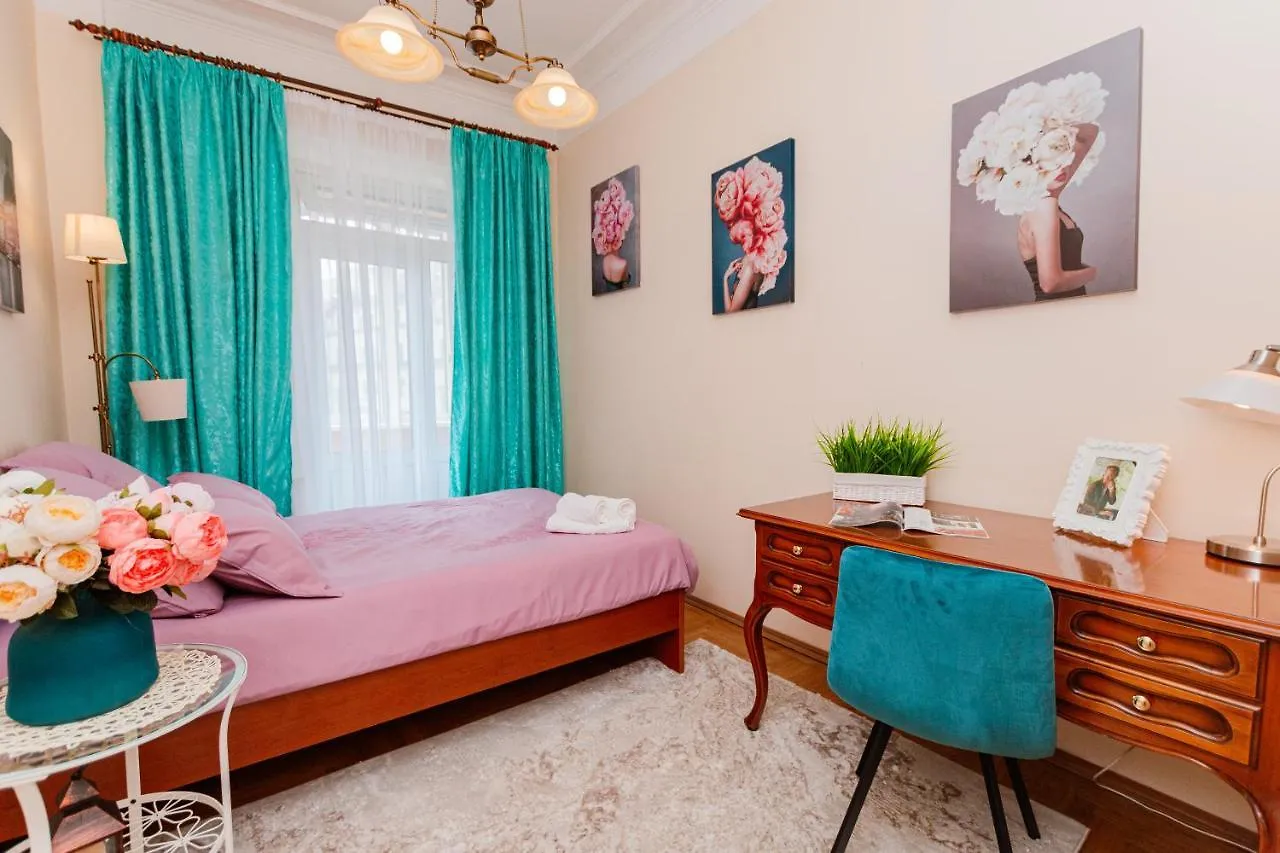 Lakshmi Club Apartment 3-Bedroom Moscow 0*,